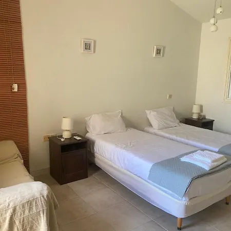 Konnos Dom wakacyjny *